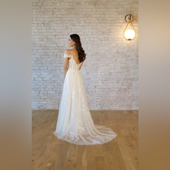 Stella York 7447 - Picture 8 of 14